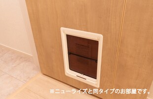 マカニ　レア　Ａの物件内観写真